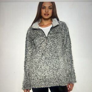 Dylan Sherpa Stadium Pullover Frosted Tips